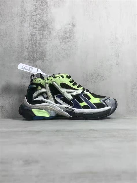 replica balenciaga runners china